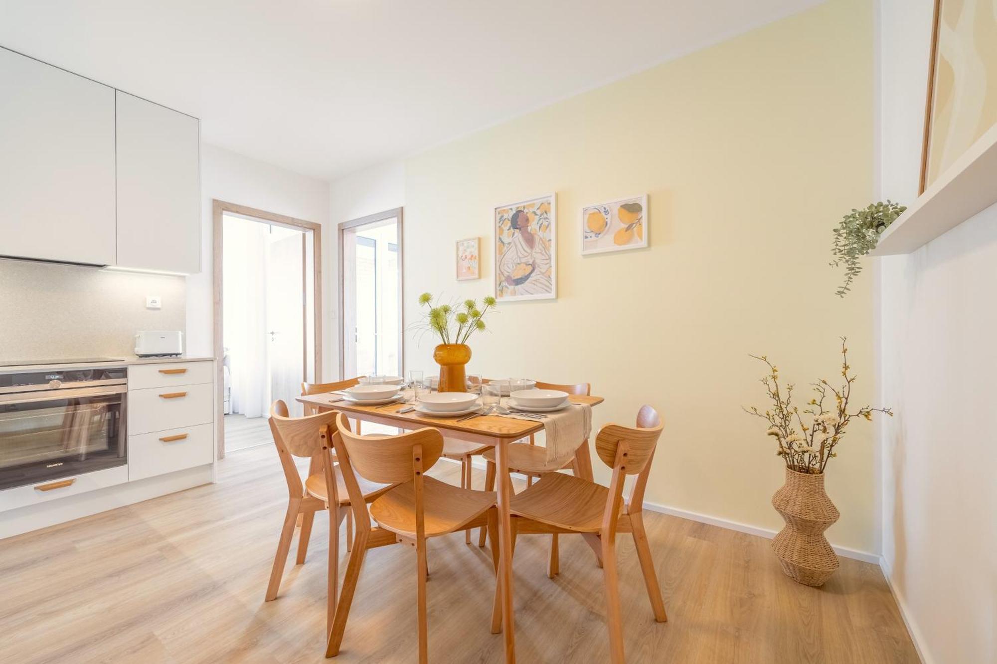 Bright 2Br - 4Th Floor, Balcony, Free Parking By Gravity Prague Leilighet Eksteriør bilde